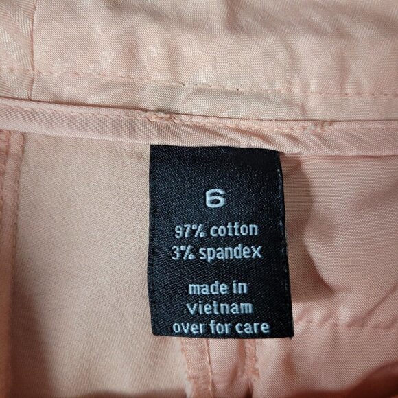The Limited Sz 6 Low Rise Peach Shorts Stretch Khaki Fabric Lightweight Everyday - Picture 4 of 7